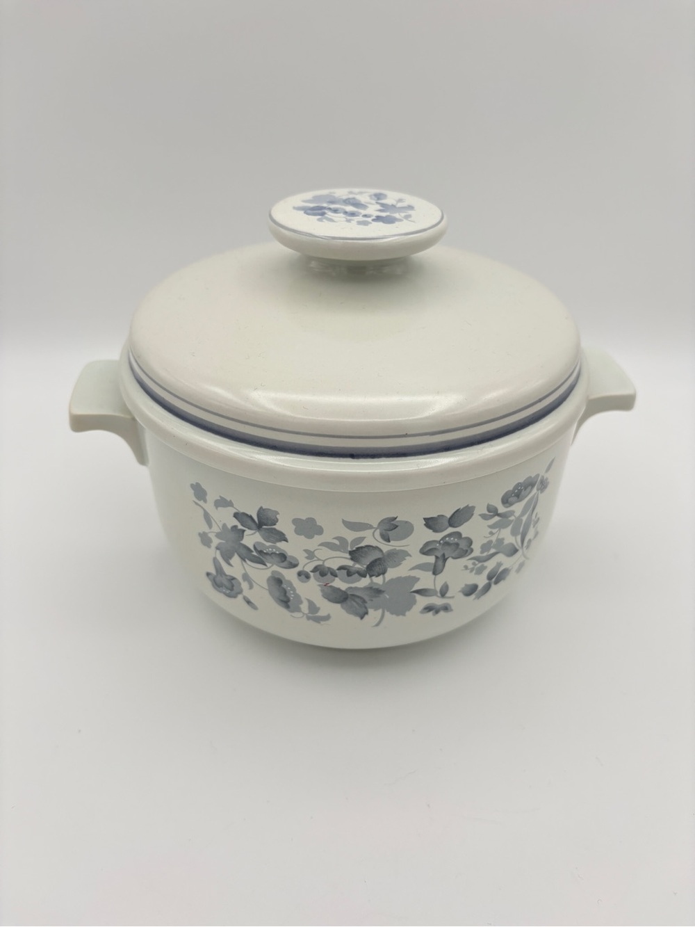 Vintage Royal Doulton Lambeth Stoneware "Shadow Play" Casserole with Lid England
